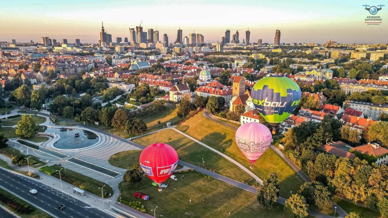 Red Centrum: Panoramic Views With High-speed Wi-fi And Smart Entertainment * Warsaw